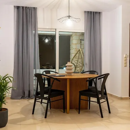 Prázdninový dům Ros Solis Luxure House *